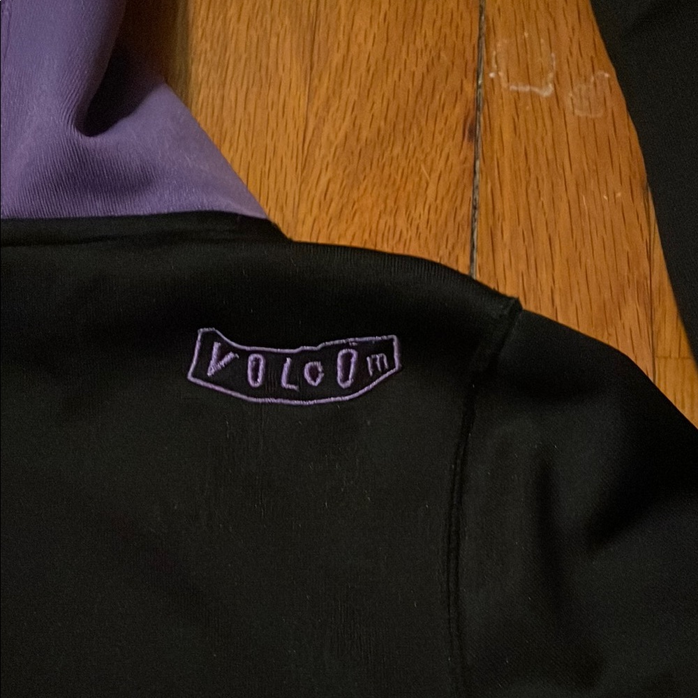 Volcom Women’s Colorblock Zip Hoodie- Medium - Picture 11 of 16
